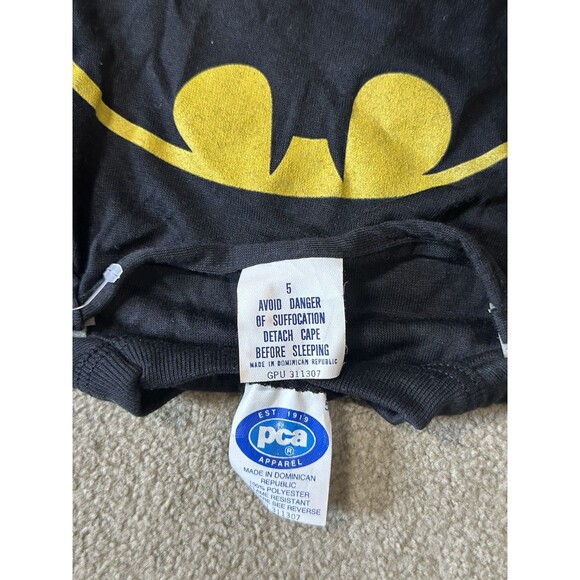 NWT Vintage 1990 Batman Dc Comic Kids T Shirt With Cape Size 5 - Picture 8 of 10